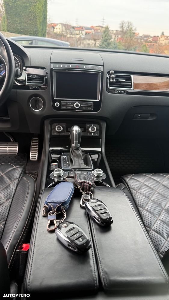 Volkswagen Touareg 3.0 V6 TDI SCR Blue Motion DPF Automatik Executive Edition - 27