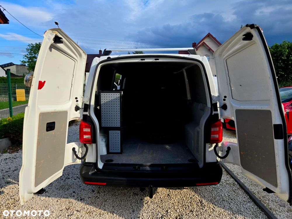 Volkswagen Transporter - 19