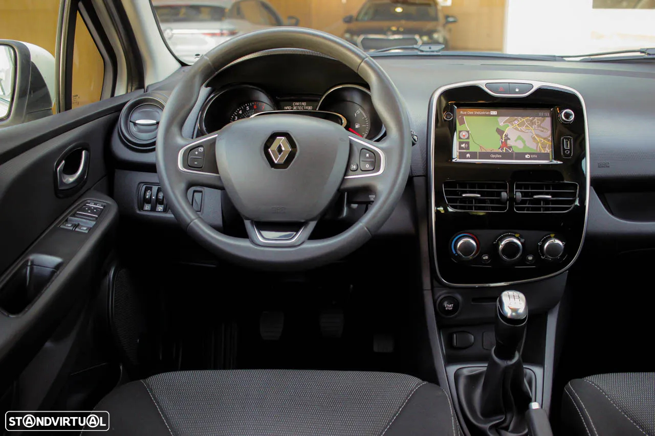 Renault Clio 1.2 Zen - 9