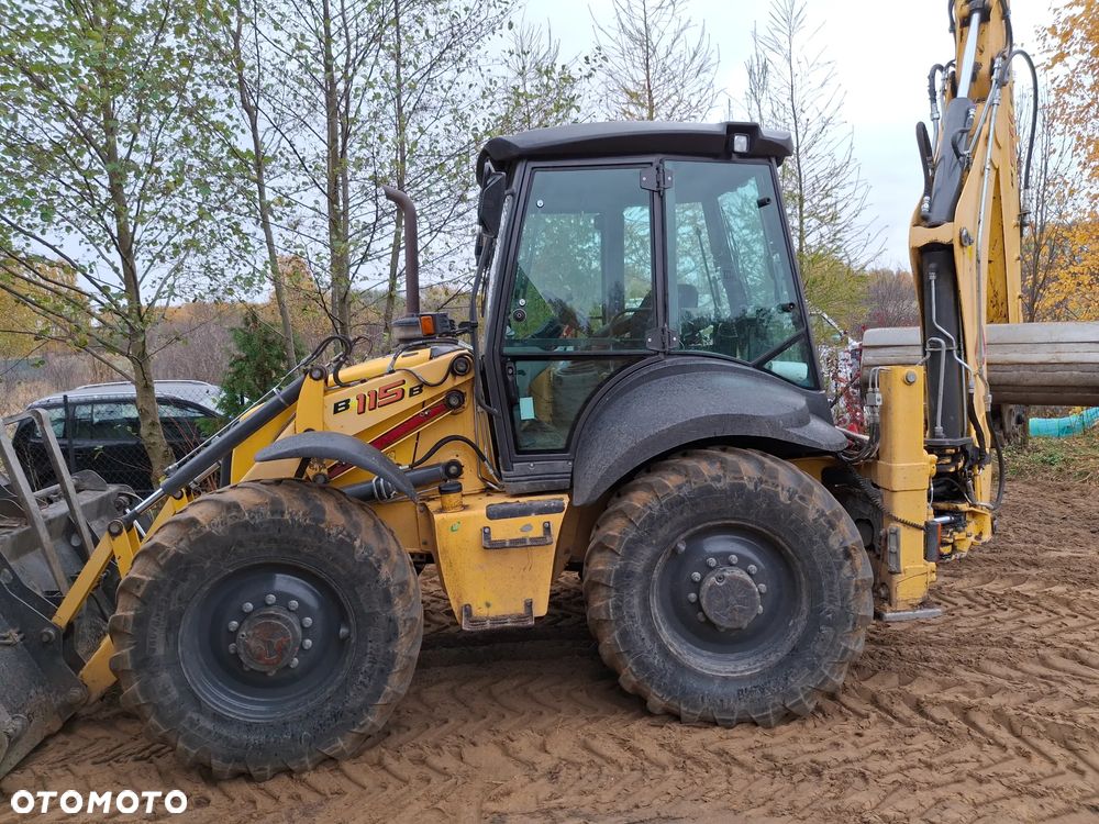 New Holland B115b - 2