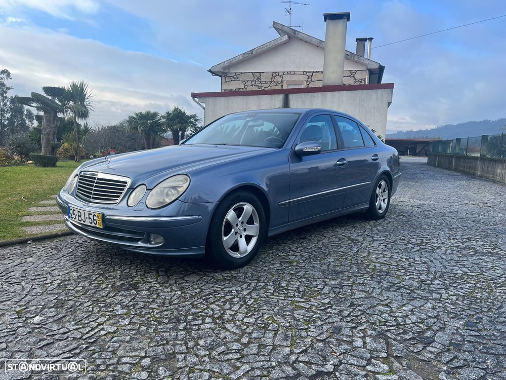 Mercedes-Benz E 220 CDI Avantgarde - 21