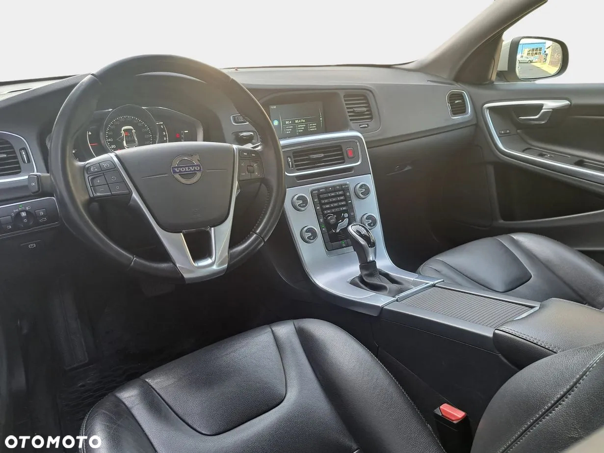 Volvo S60 D3 Drive-E Summum - 9