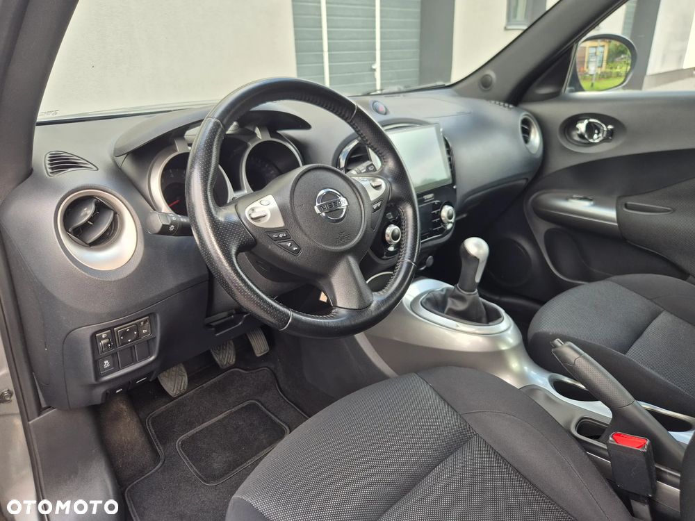 Nissan Juke 1.6 Tekna S&S - 17