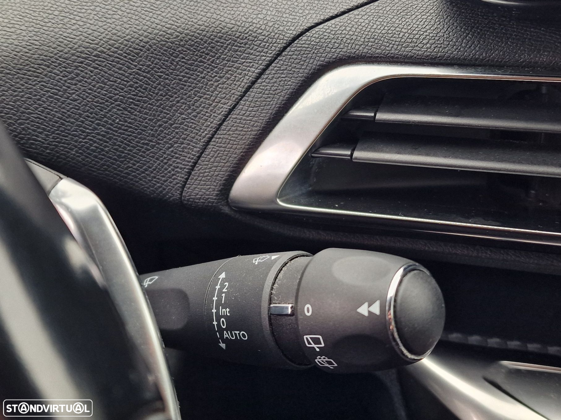 Peugeot 5008 1.5 BlueHDi Allure EAT8 - 25
