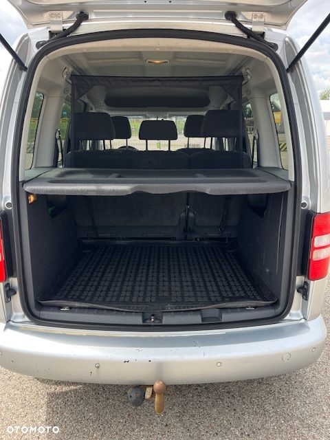 Volkswagen Caddy Comfortline DSG - 23