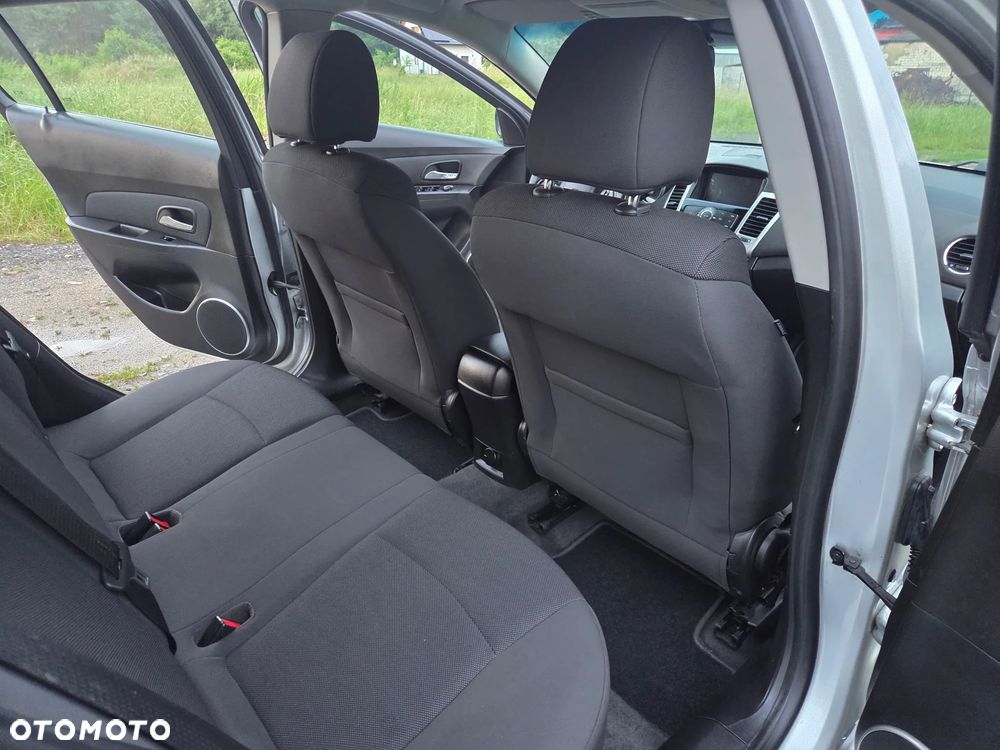 Chevrolet Cruze 1.6 - 20