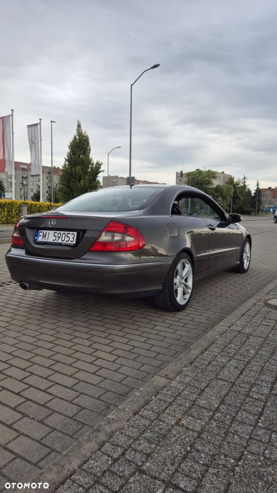 Mercedes-Benz CLK - 5