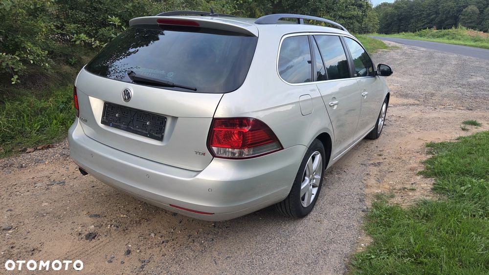 Volkswagen Golf - 16