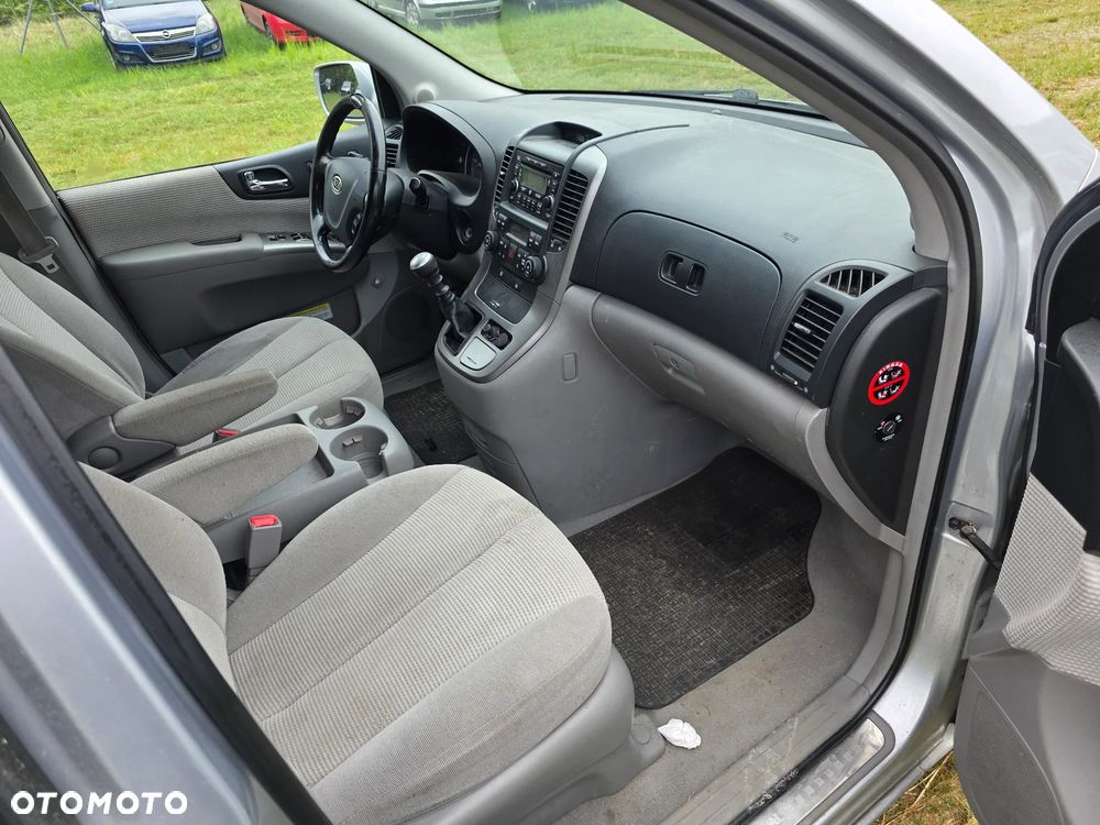 Kia Carnival 2.9 CRDi LX - 8