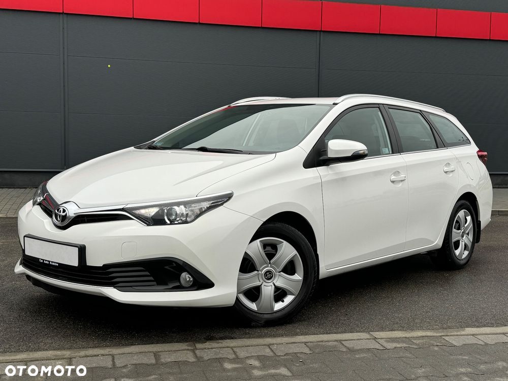 Toyota Auris 1.6 Comfort - 2