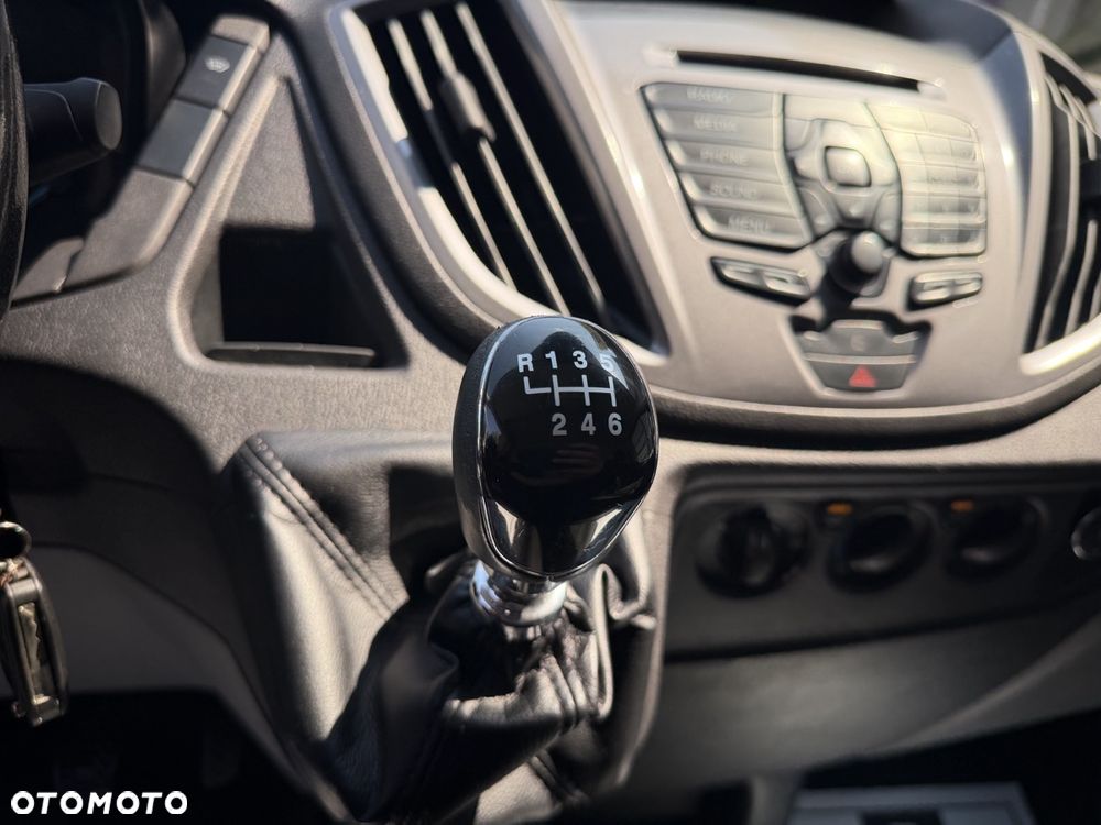 Ford Transit - 20