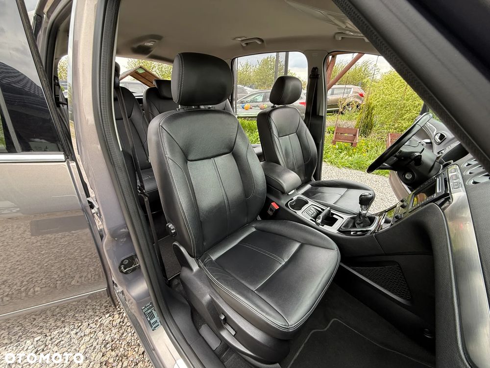 Ford S-Max 2.0 TDCi DPF Titanium - 27