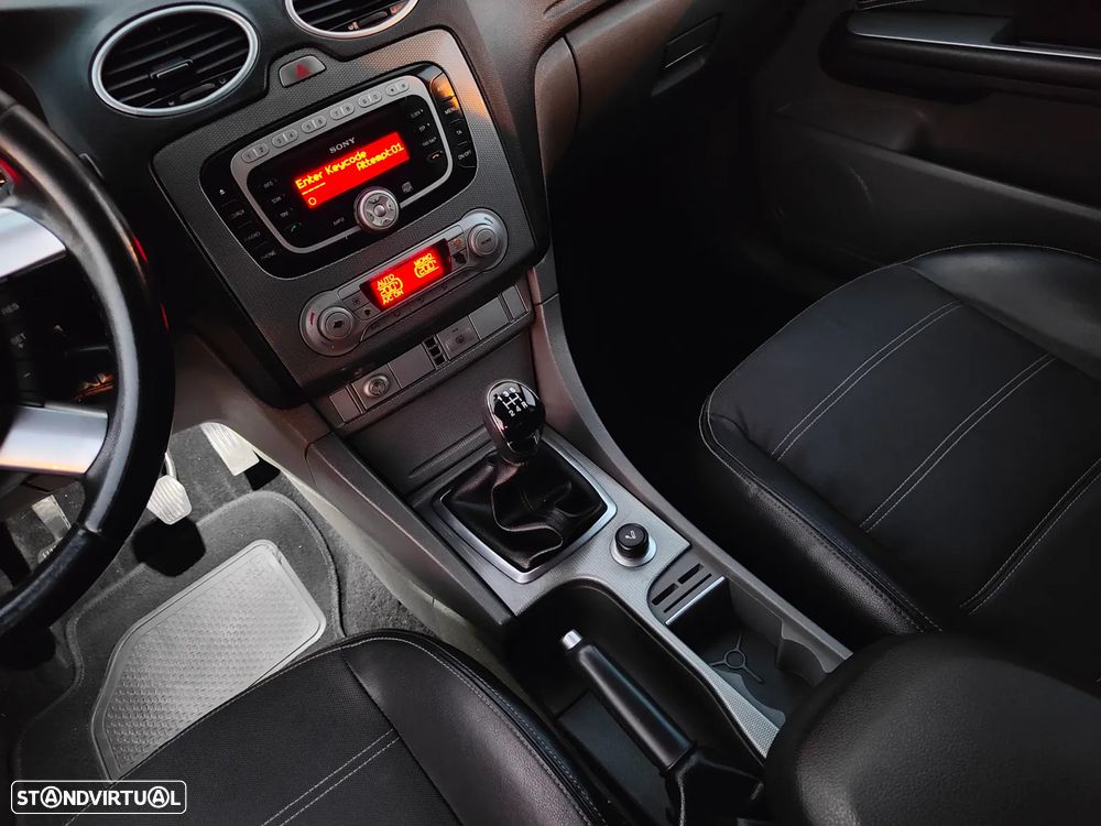 Ford Focus 1.6 TDCi Titanium - 31