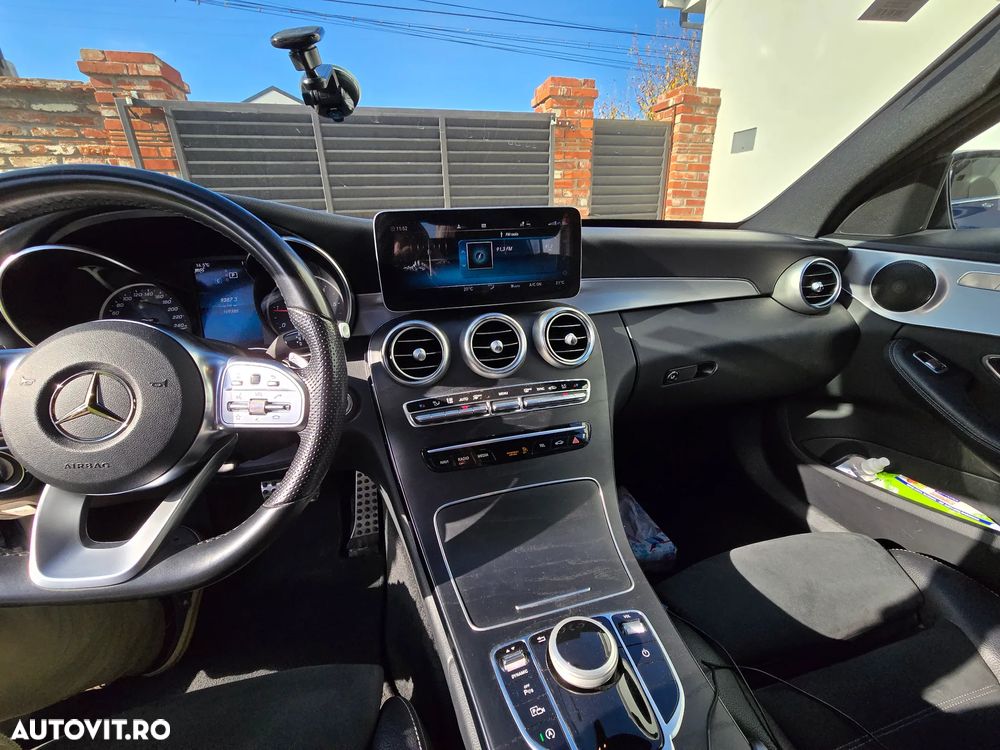 Mercedes-Benz C 220 d T 9G-TRONIC AMG Line - 23