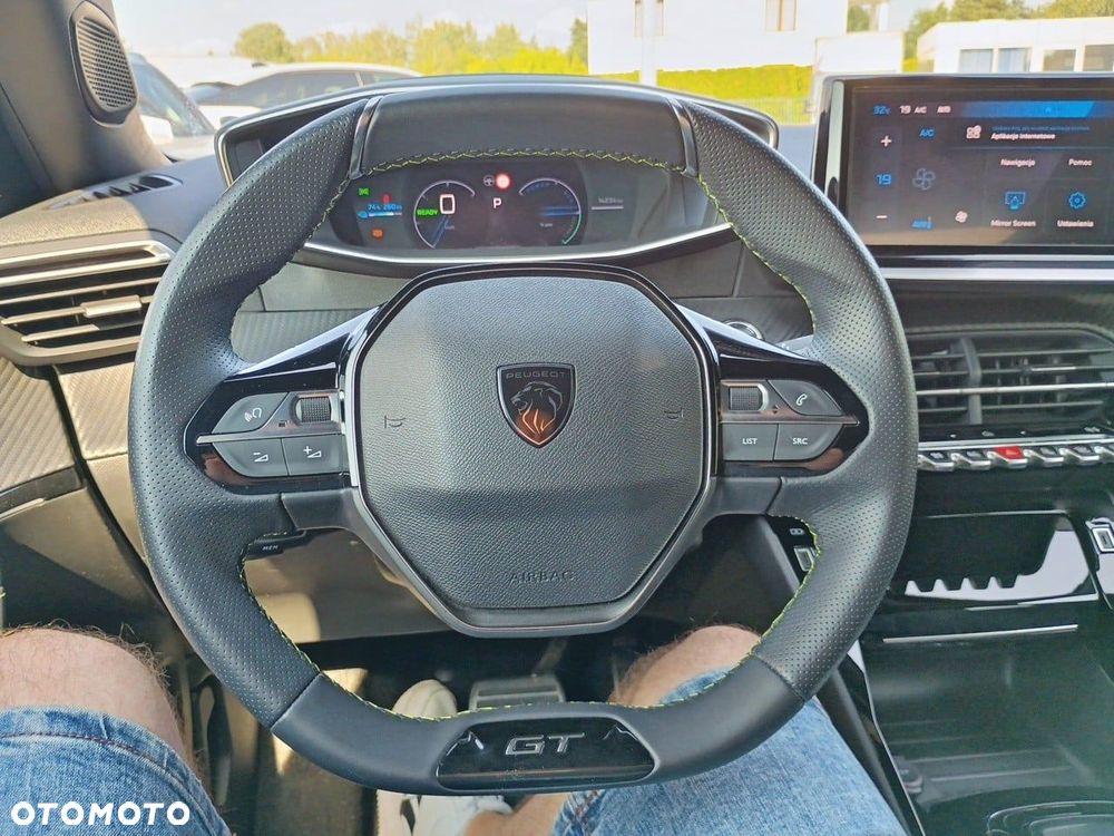 Peugeot 2008 - 21