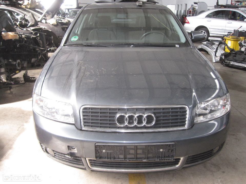 Tablier Audi A4 B6 130cv de 2001 - 4
