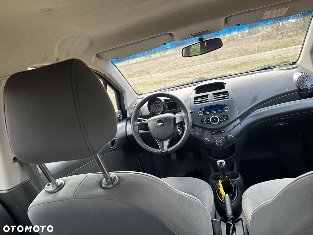 Chevrolet Spark - 14