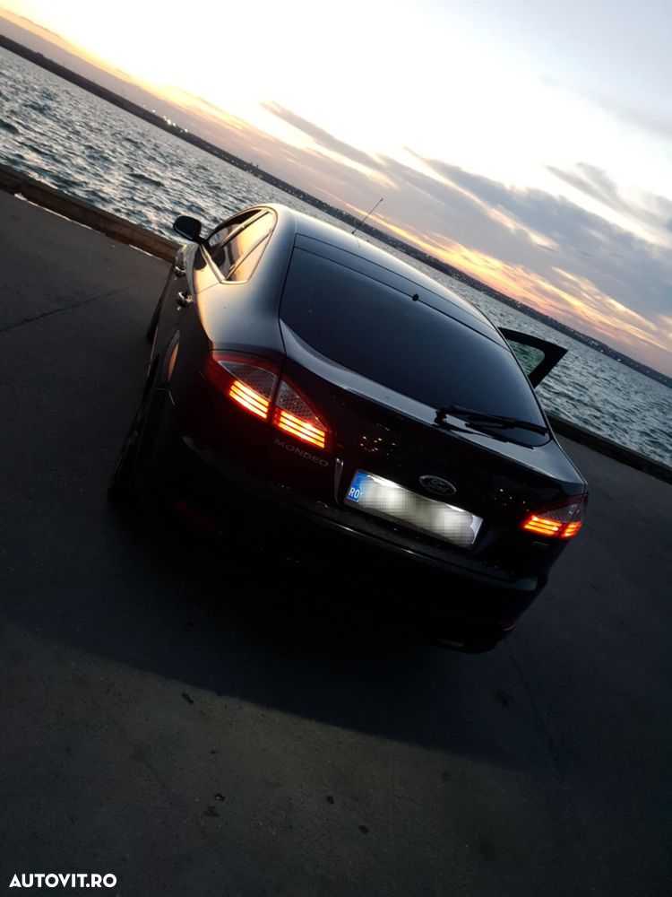 Ford Mondeo - 12