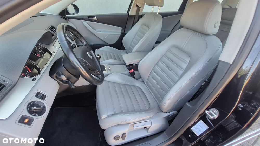 Volkswagen Passat 1.8 TSI Highline - 19