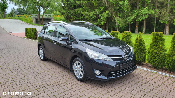 Toyota Verso 1.8 Sol plus 7os