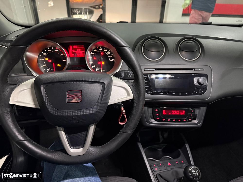 SEAT Ibiza 1.2 12V Style - 24