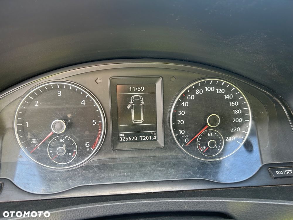 Volkswagen Transporter - 8