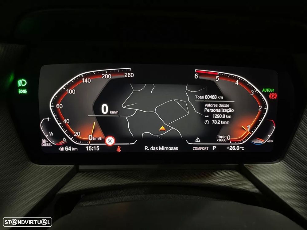 BMW 116 d Pack Desportivo M Auto - 10
