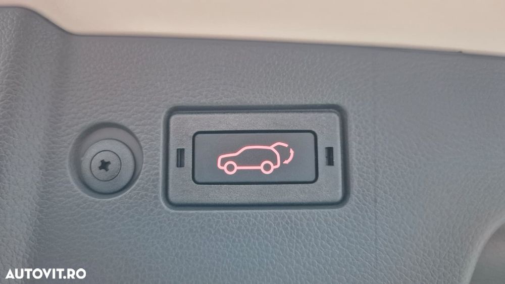 KG Mobility Torres EVX - 13