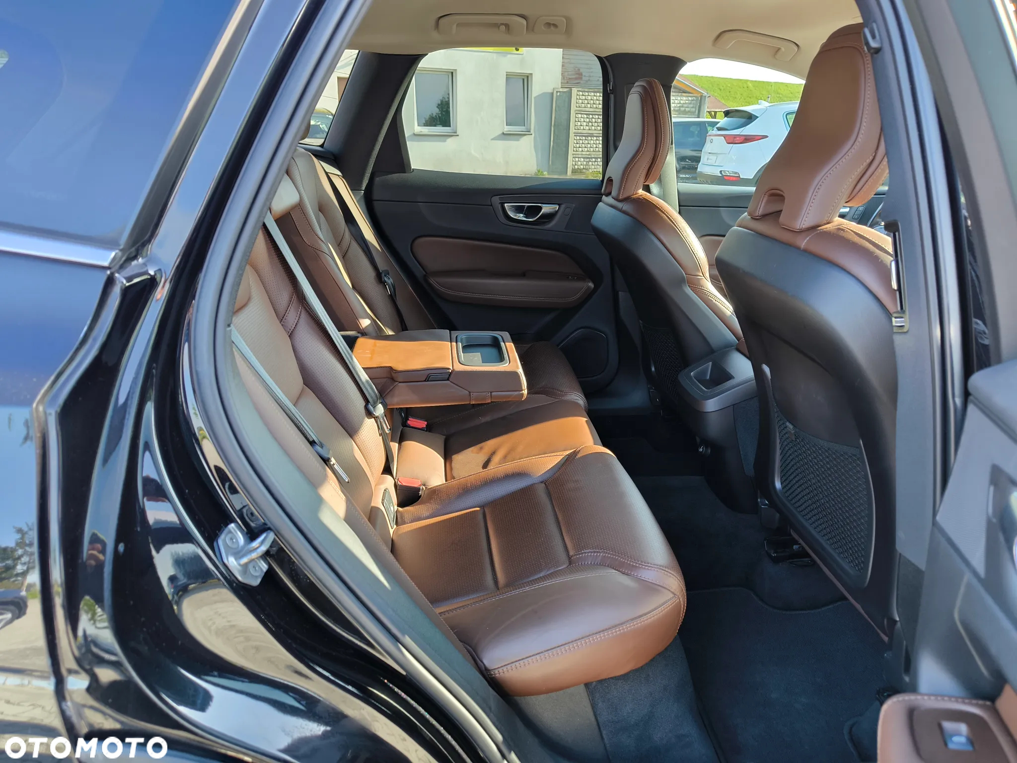 Volvo XC 60 D4 Inscription - 11