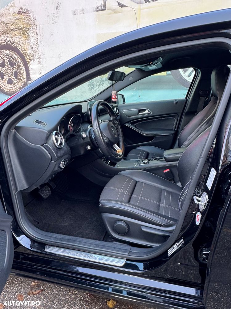 Mercedes-Benz A 200 d 7G-DCT - 13