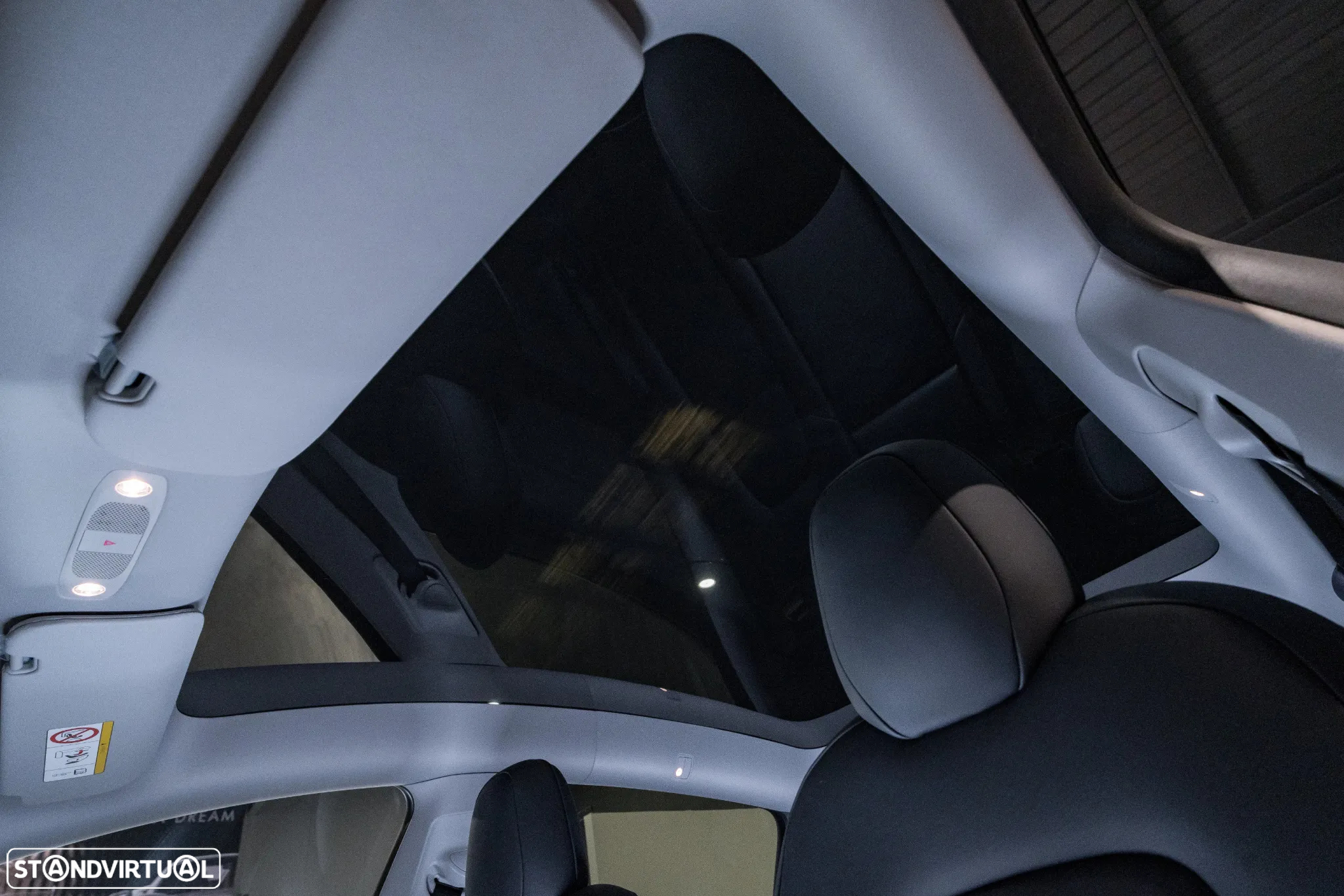 Tesla Model Y Long Range Dual Motor AWD - 20