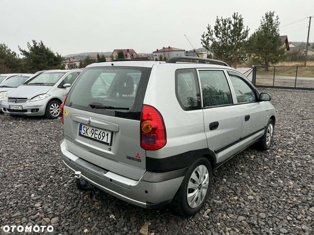 Mitsubishi Space Star 1.6 Family - 8