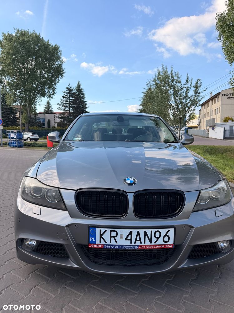 BMW Seria 3 320d DPF - 12