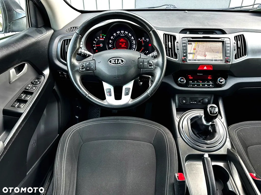 Kia Sportage 1.7 CRDI 2WD ISG Dream-Team Edition - 8