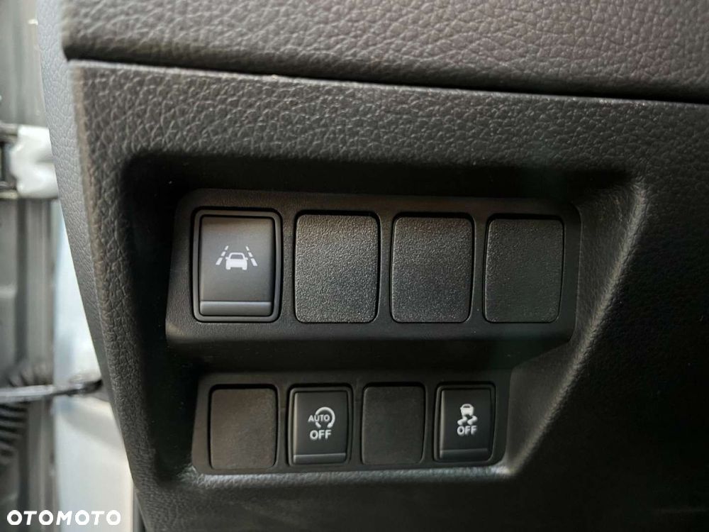 Nissan Qashqai 1.2 DIG-T N-Connecta - 18