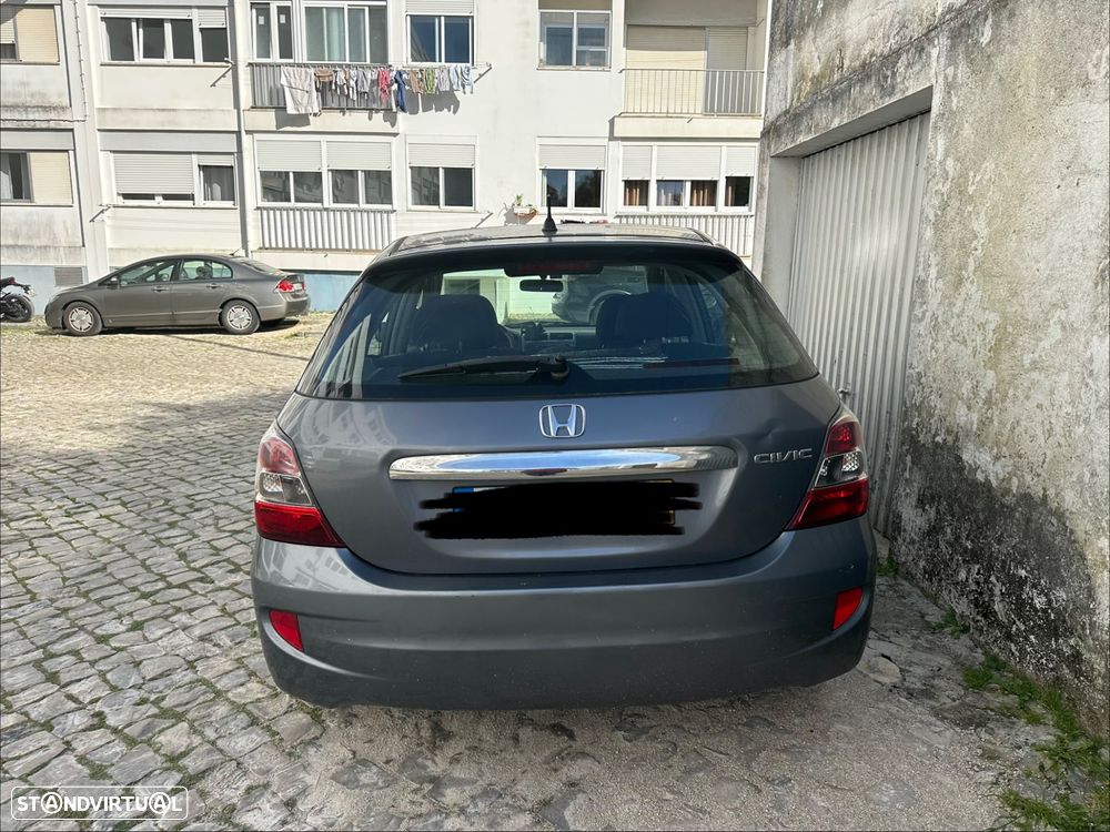 Honda Civic 1.4 LS - 5
