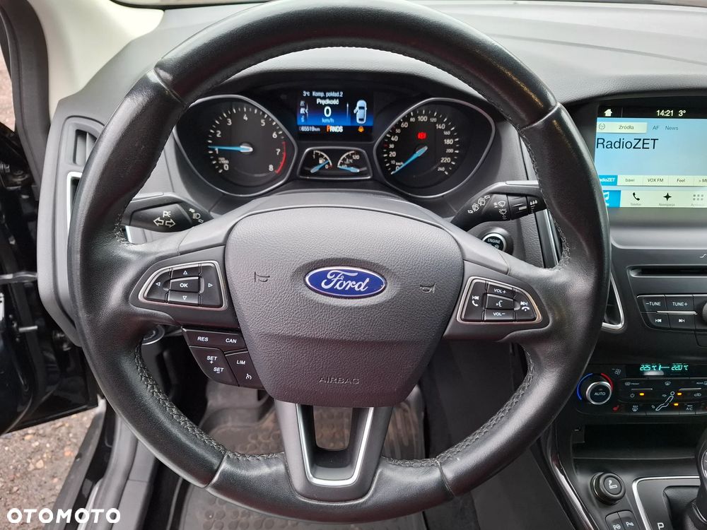 Ford Focus 1.5 EcoBoost Start-Stopp-System Titanium - 19