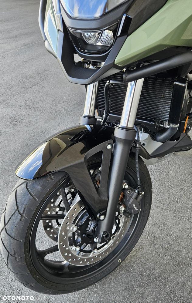 Honda NC - 9