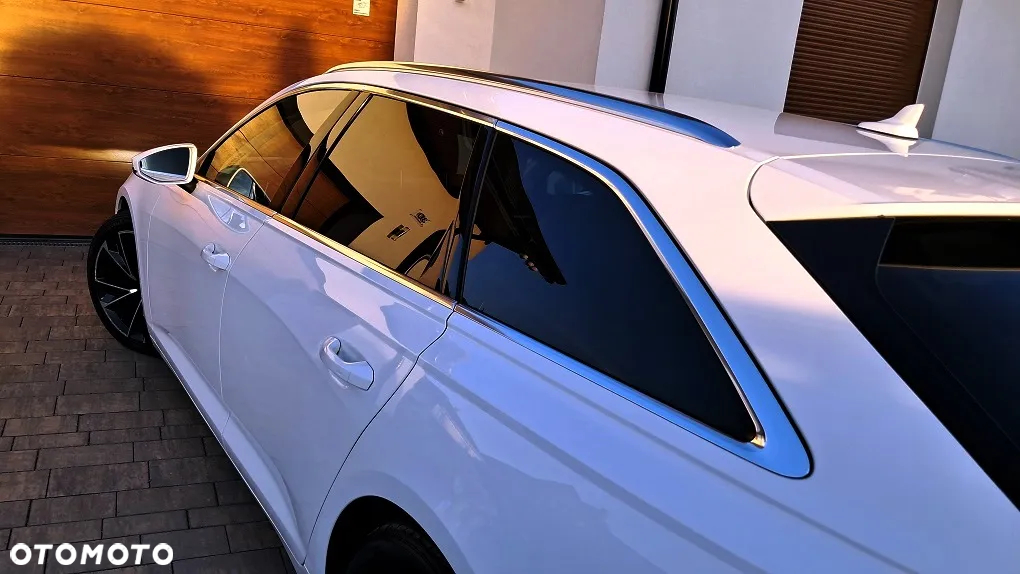 Audi A6 Avant 40 TDI quattro S tronic - 35