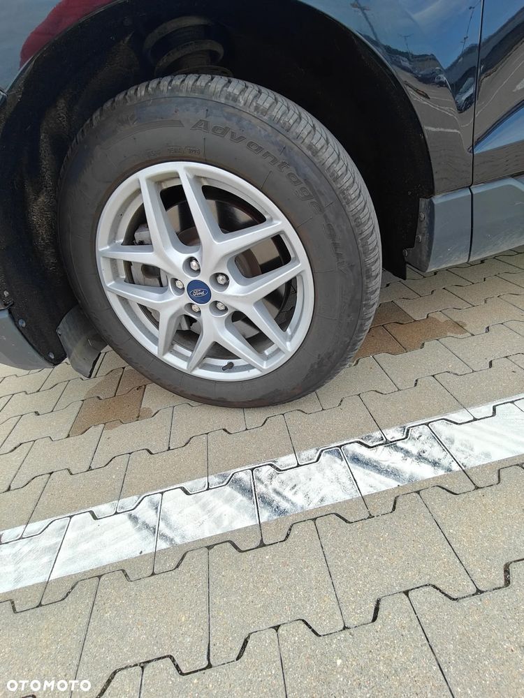 Ford Edge - 25