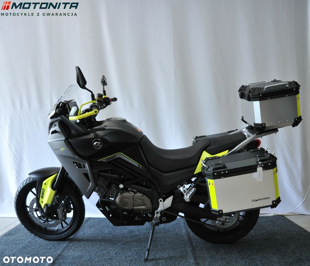 QJMOTOR SVT 650 - 7