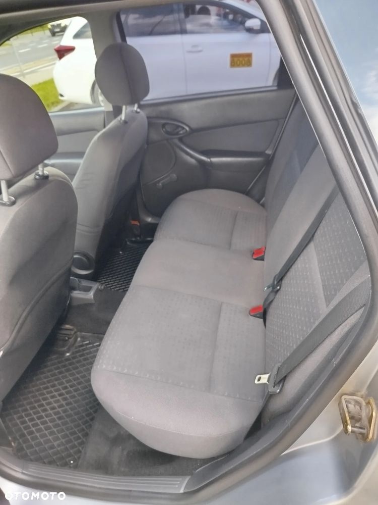 Ford Focus - 9