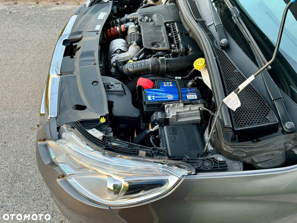 Peugeot 2008 - 22