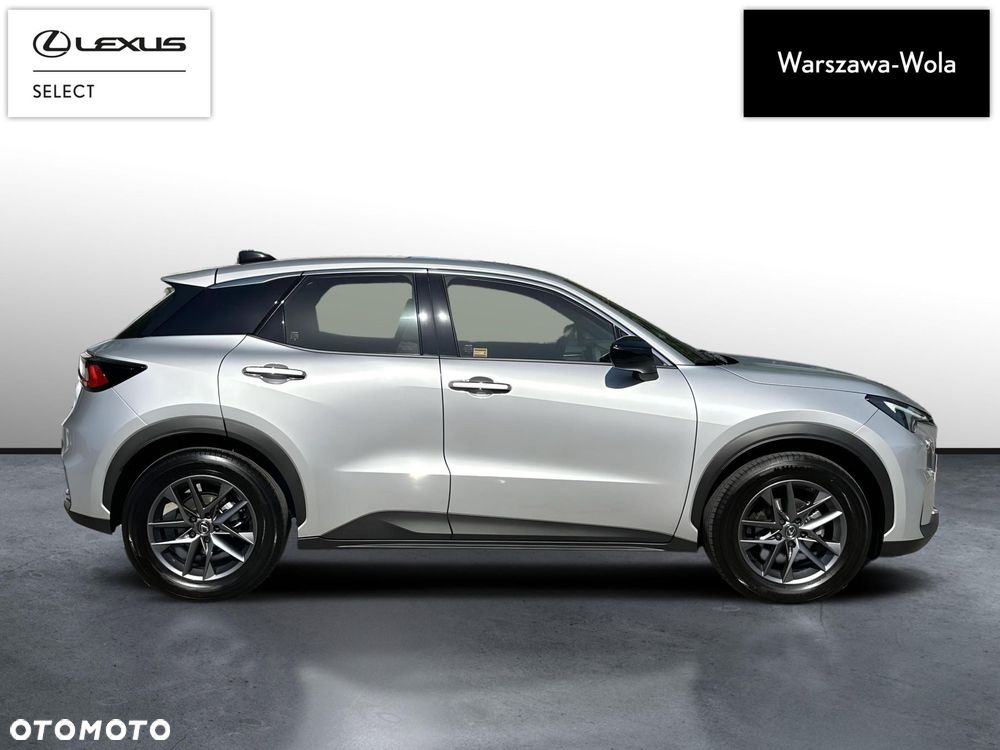 Lexus LBX 1.5 Hybrid - 6