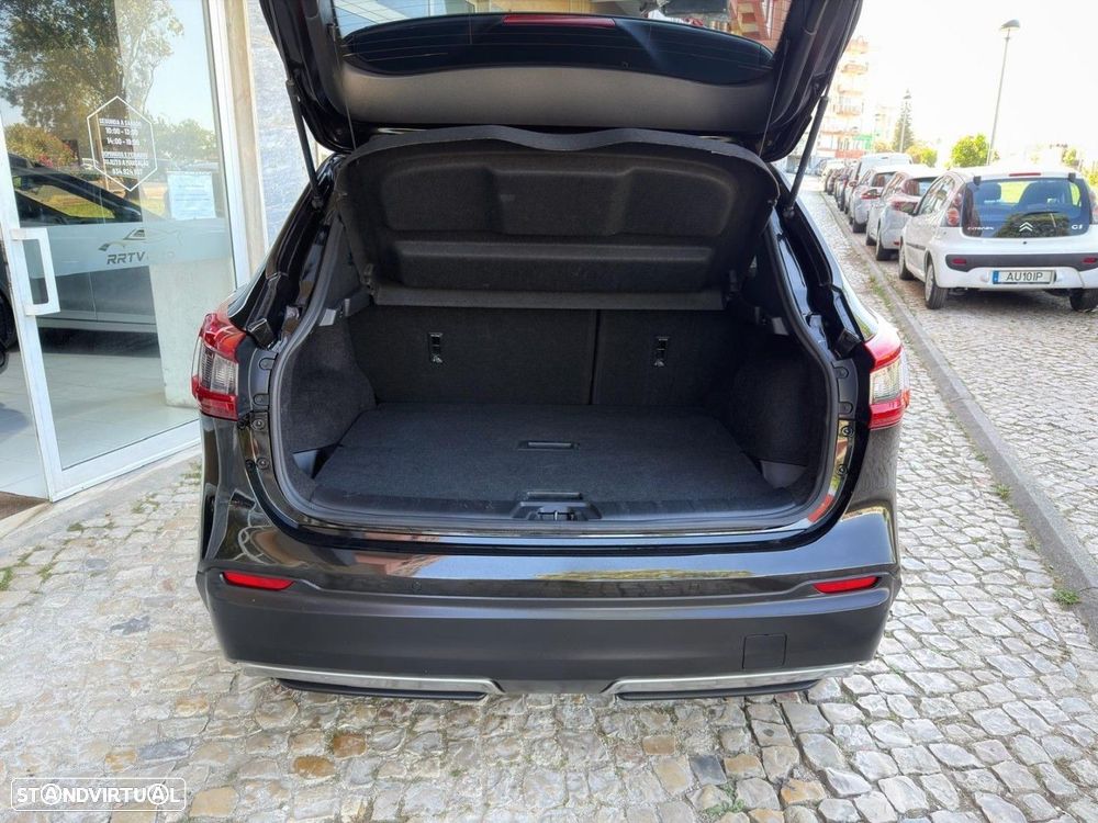 Nissan Qashqai 1.3 DIG-T Tekna Premium DCT - 9
