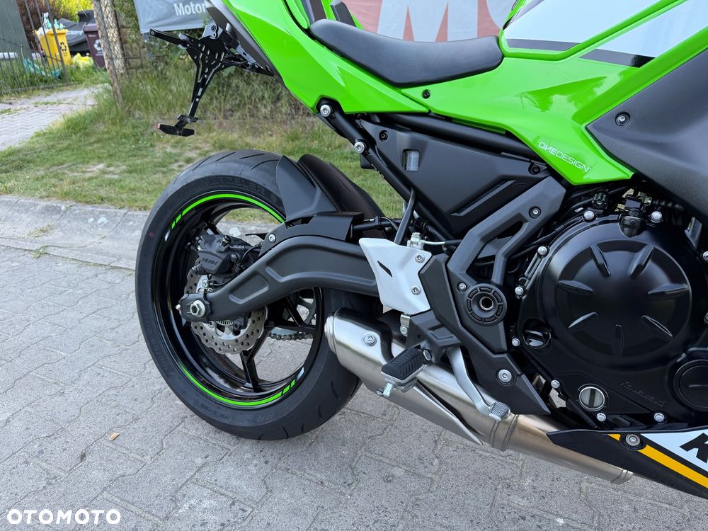 Kawasaki Ninja - 19