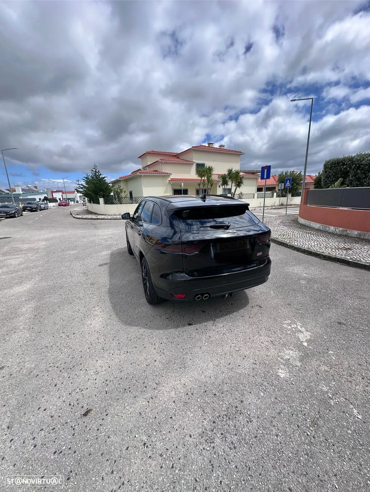 Jaguar F-Pace 20d AWD Aut. Prestige - 4