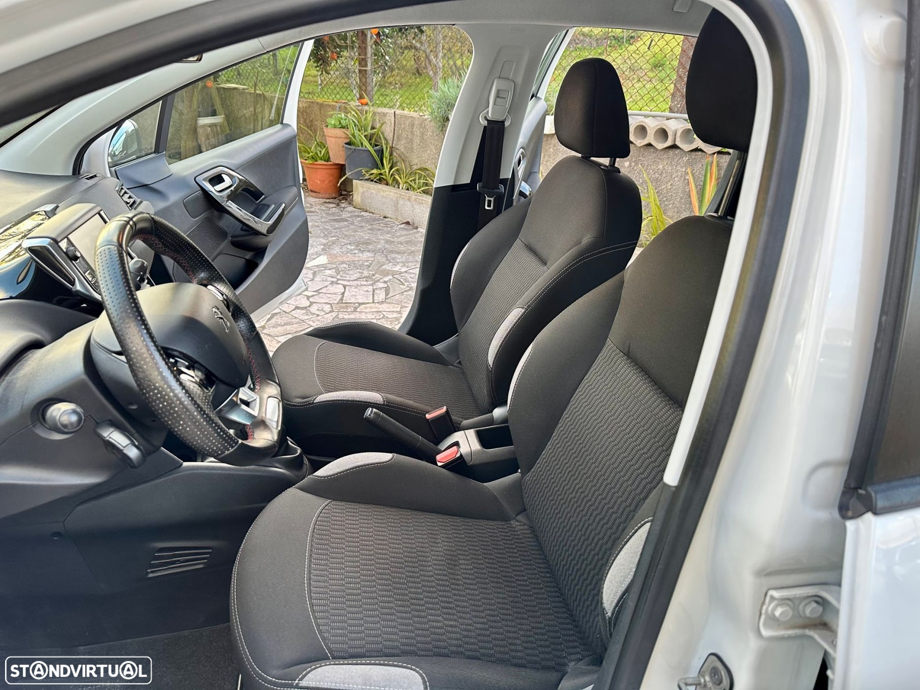 Peugeot 208 1.0 VTi Active - 24
