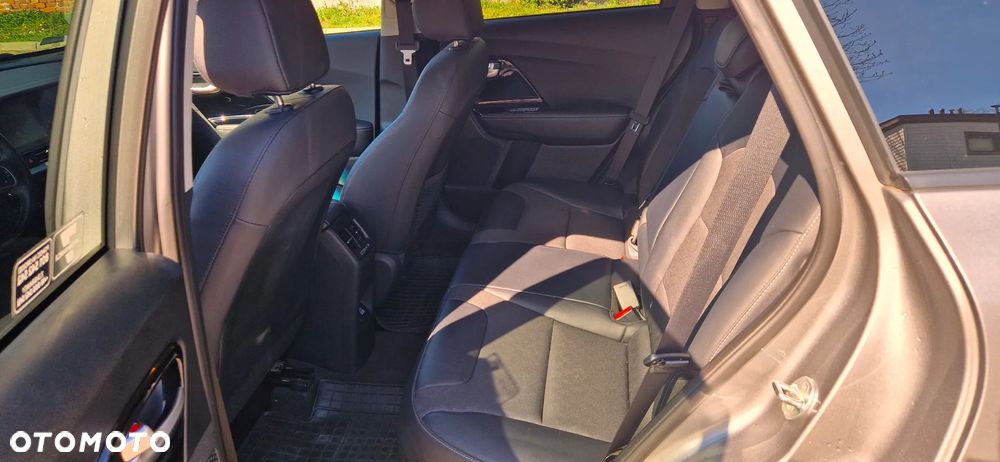 Kia Niro 1.6 GDI Hybrid L - 11