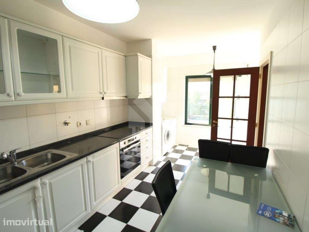 ARRENDAMENTO | APARTAMENTO T2 EM S. VÍTOR (ZONA DA MAKRO, BRAGA) - Grande imagem: 5/35